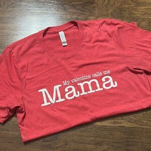 BOUTIQUE GRAPHIC TEE - My valentine calls me Mama